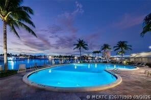 Building Photo - 1 Las Olas Cir