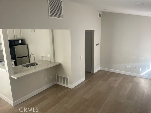 Building Photo - 3703 S Country Oaks Loop