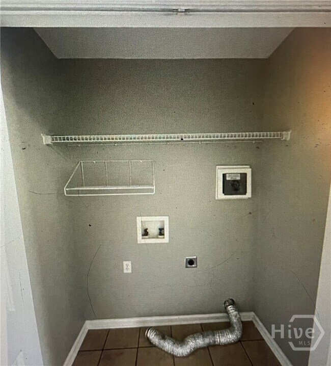 Building Photo - 510 Canyon Oak Loop