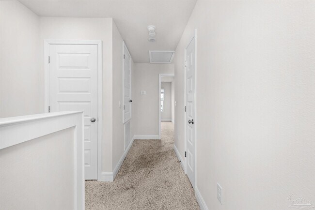 Building Photo - 6316 Grove Park Dr
