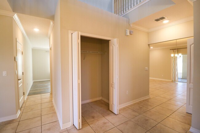 Building Photo - 554 Tumbled Stone Wy