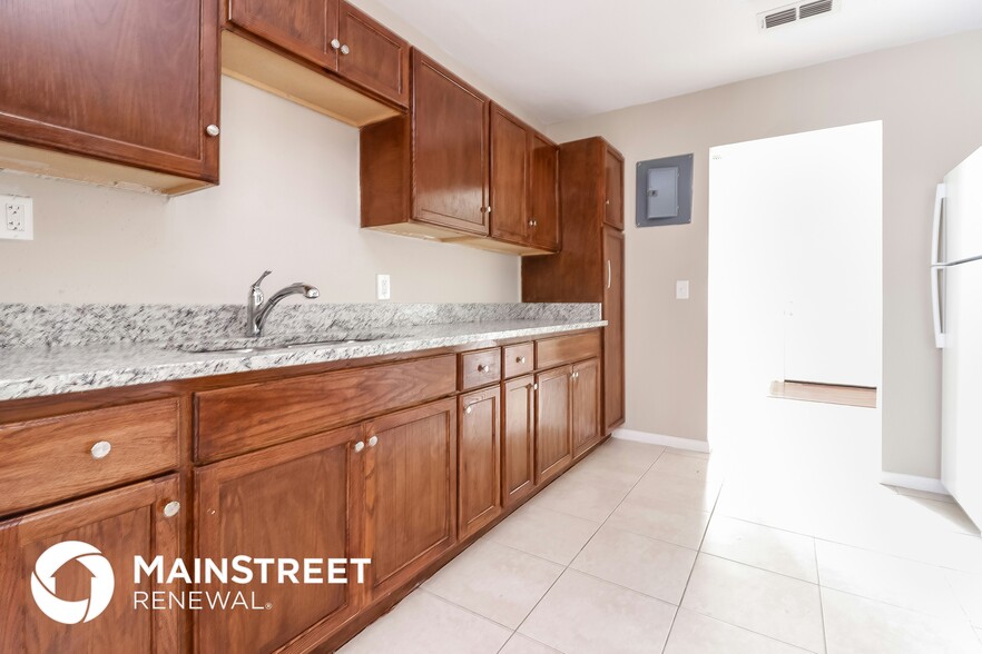Building Photo - 7202 Adare Dr