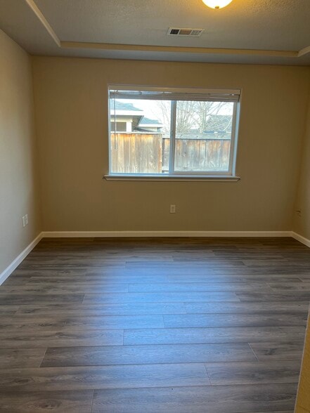 Master Bedroom - 2507 Agate Meadows