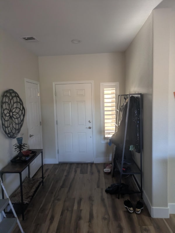 Building Photo - 2072 King St