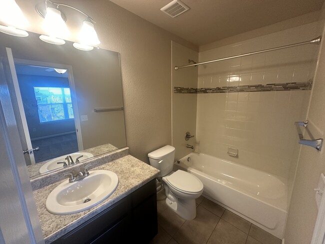 Building Photo - 23363 E Chenango Pl