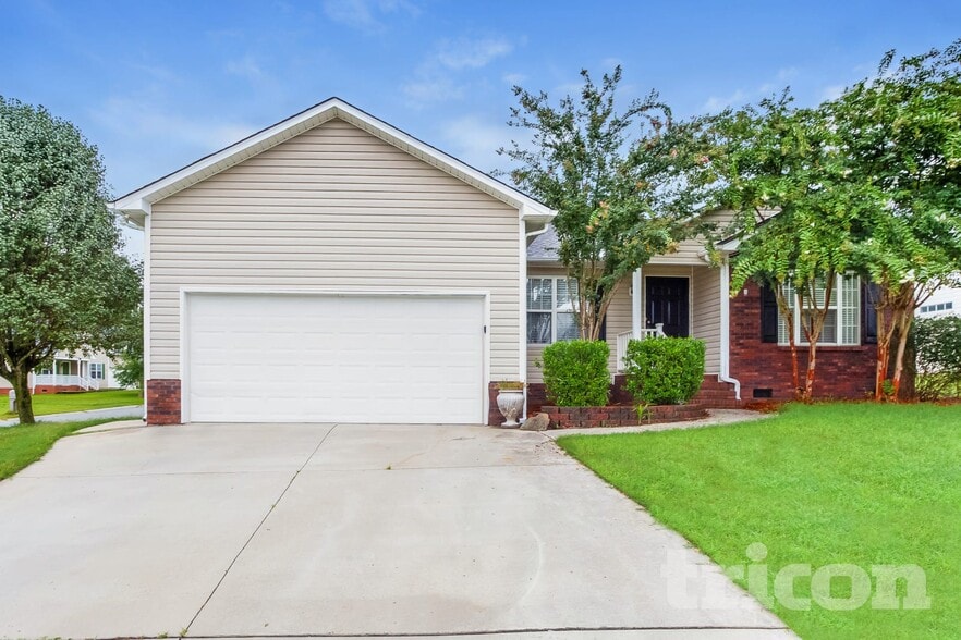 Building Photo - 4620 Amberdeen Ct