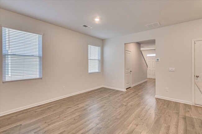 Building Photo - 2892 Calli Crossing Dr