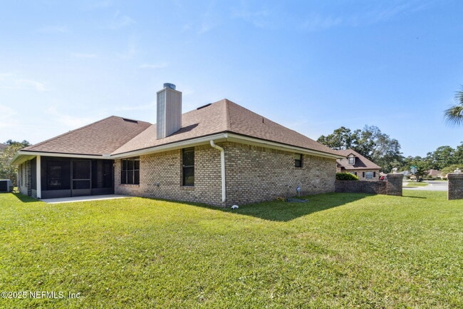 Building Photo - 1030 Bertha St
