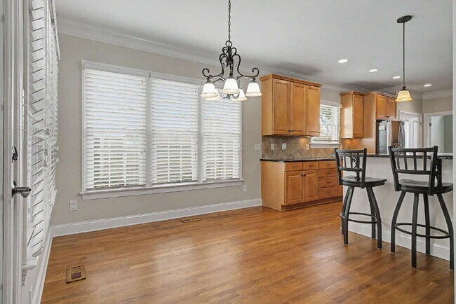 Building Photo - Spacious and Move-in Ready 4-Bedroom in Cary!