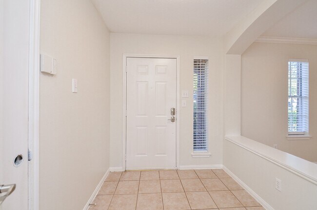 Building Photo - 3027 Texas Oak Dr