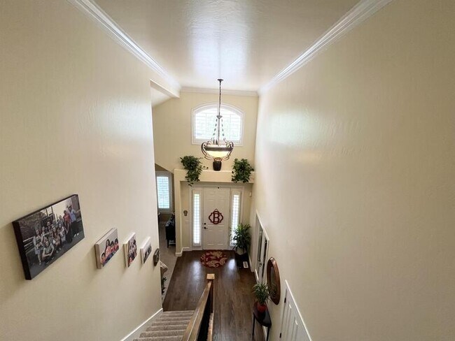 Building Photo - 2035 Quartzridge Dr