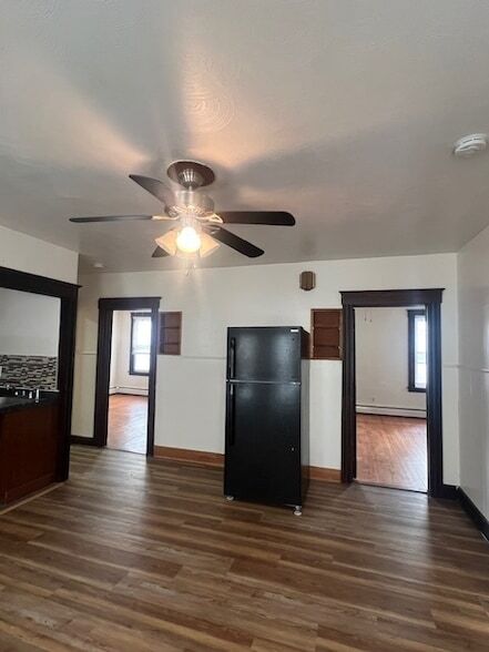 Building Photo - 37 Rocky Hill Ave