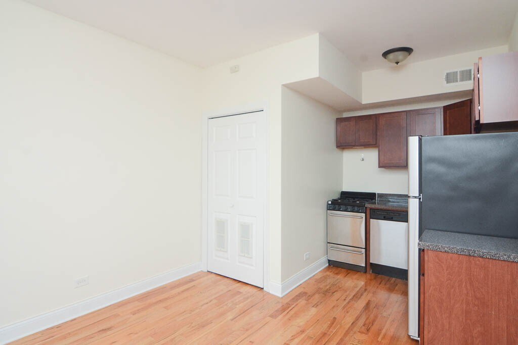 Building Photo - 343 Park Ave