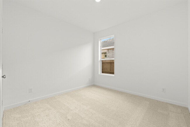 Building Photo - 28627 Bluebonnet Grotto Dr