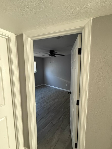 Building Photo - 1819 N 40th St