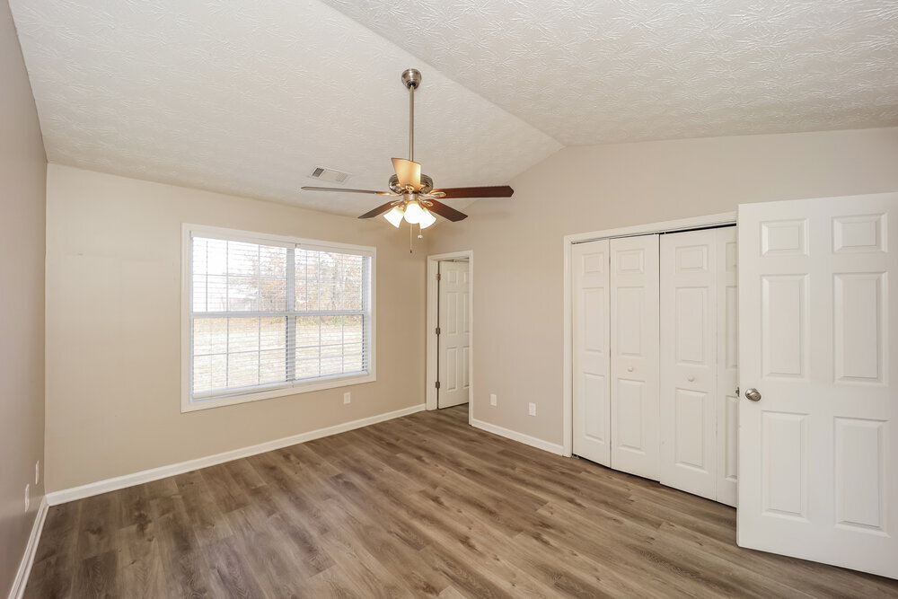 Building Photo - 45 Weldon Pl