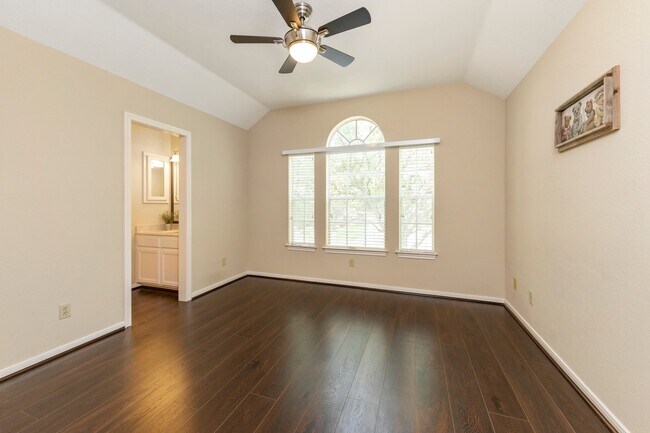 Building Photo - 3902 Misty Morn Ln