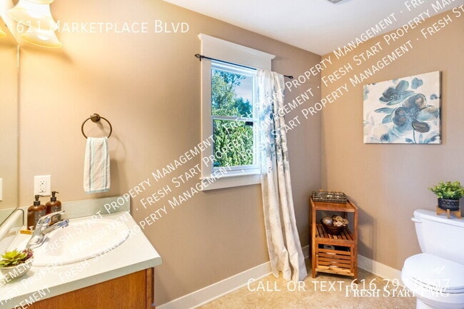 Building Photo - 611 Marketplace Blvd