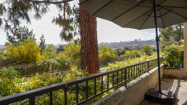 Building Photo - Resort style living - 2 Bd/2Ba 1,112 SqFt Condo