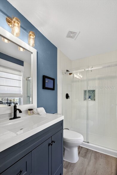 Building Photo - 225 University Pkwy