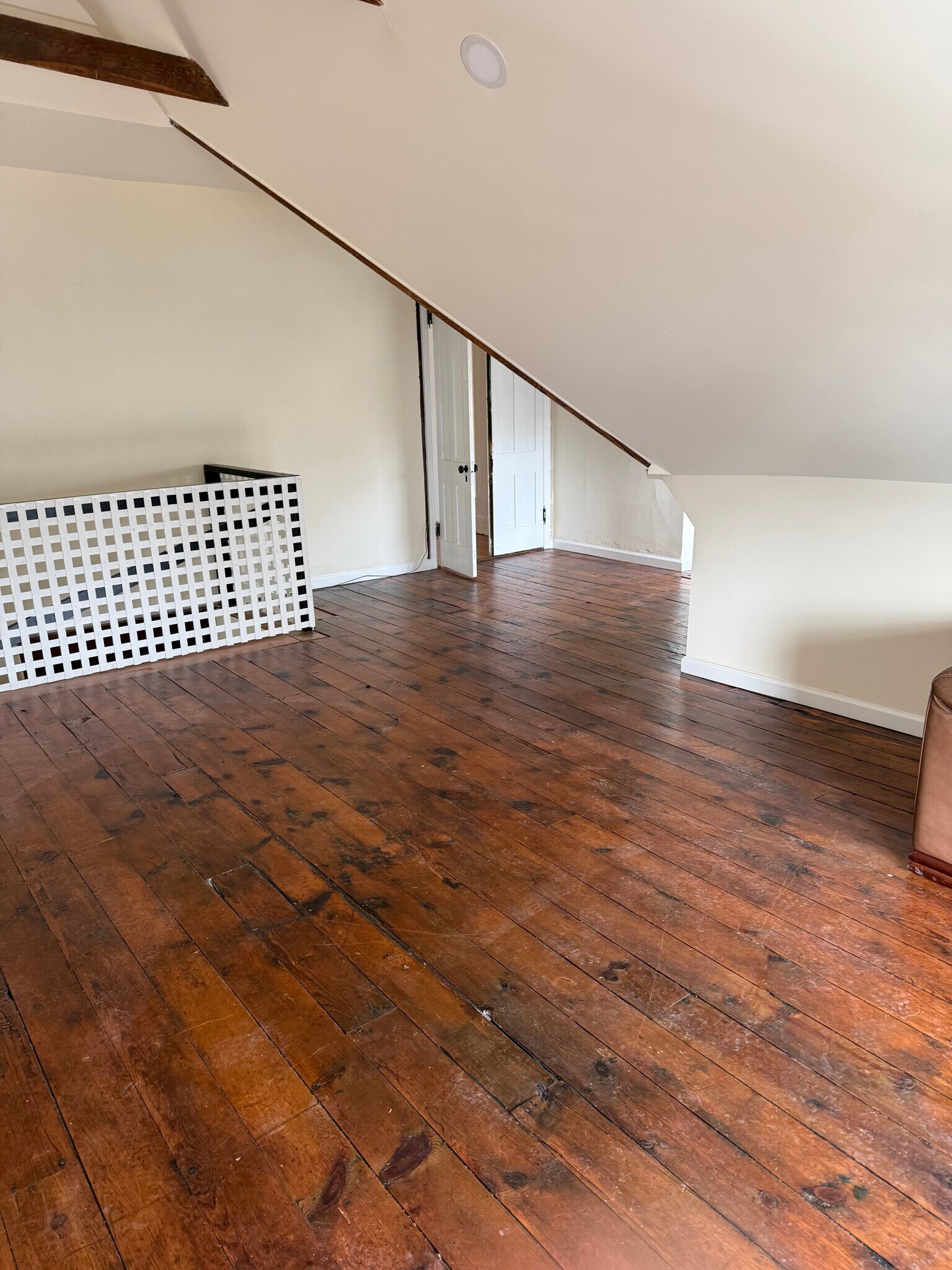 Building Photo - 111 Sycamore Ave