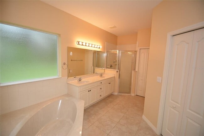 Building Photo - 24 Edgely Ln