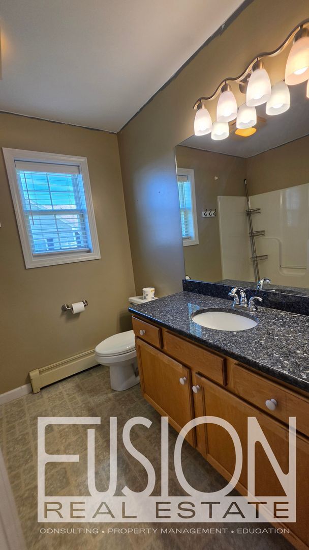 Building Photo - Elegant Four Bedroom Home in Dorset Farms!