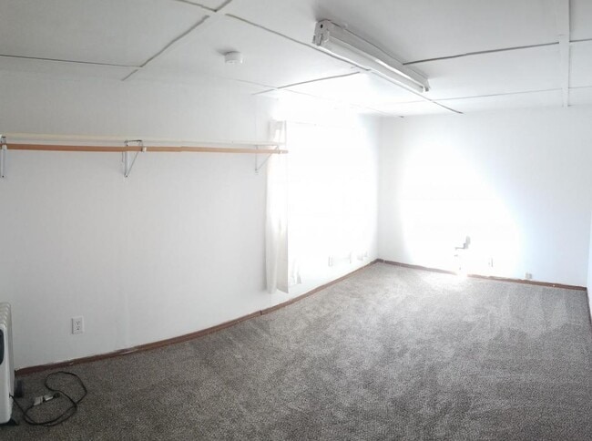 Building Photo - 510 8th St S