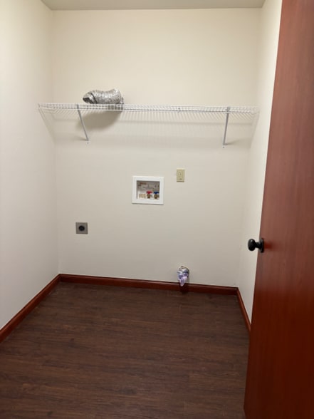 Building Photo - 1617 Lawter Rd