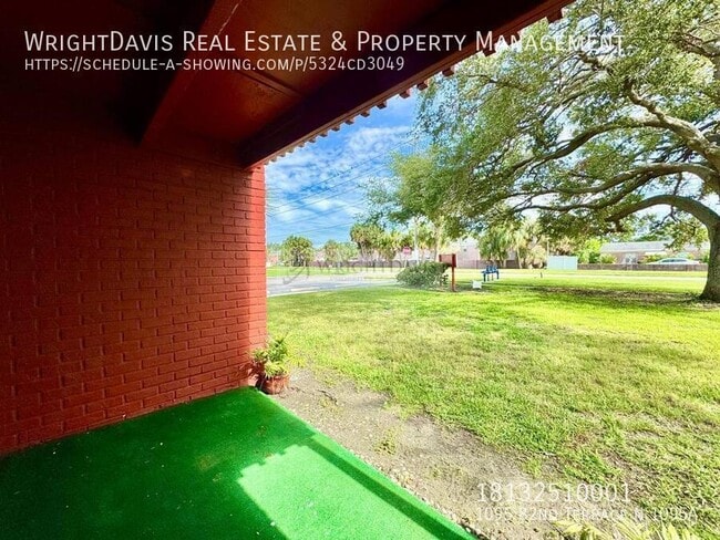 Building Photo - 1095 82nd Terrace N