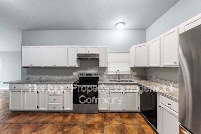 Building Photo - 8778 Serene Ridge Dr