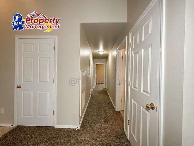 Building Photo - 7470 W Tottenham Ln