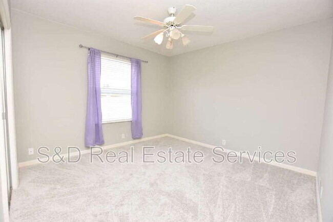 Building Photo - 3203 Highlands Lakeview Cir