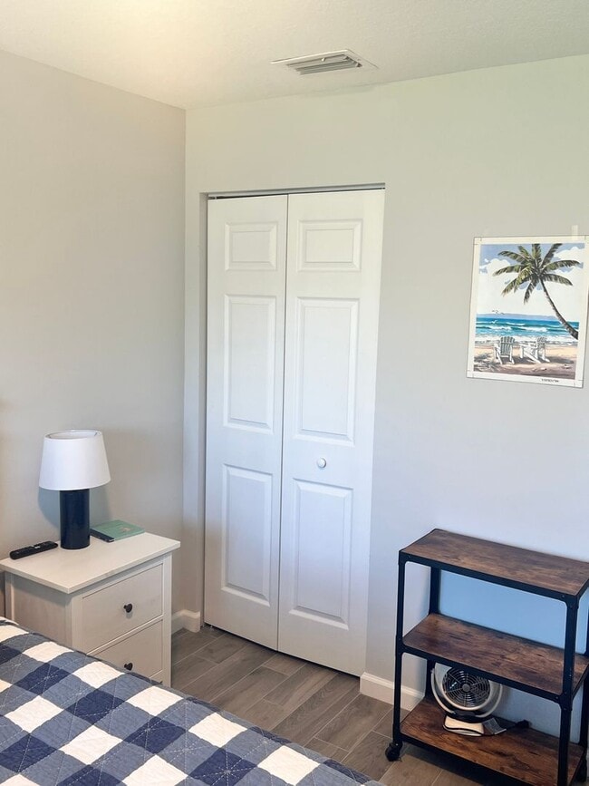 Building Photo - CHARMING 3 BEDROOM, 2 BATH HOME BUILT IN 2022 IN EAST STUART