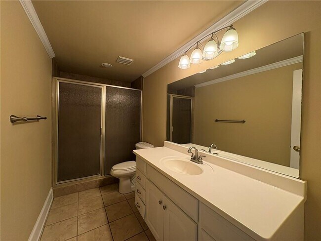 Building Photo - 5930 Abbotts Run Tr