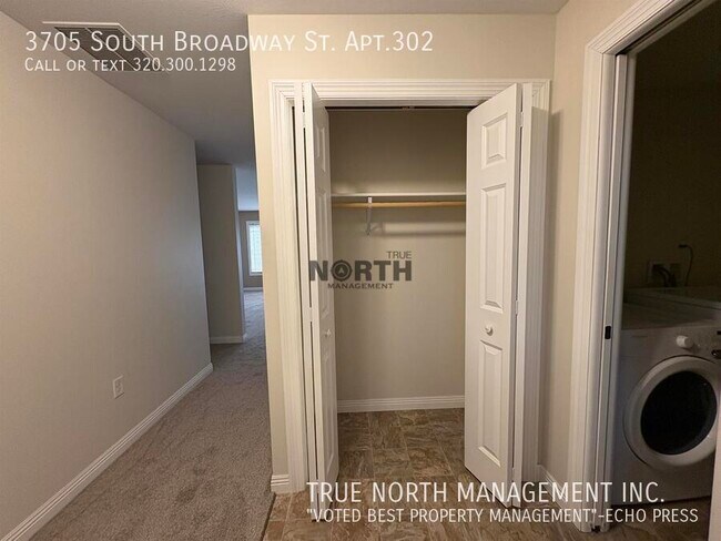 Building Photo - 3705 S Broadway St