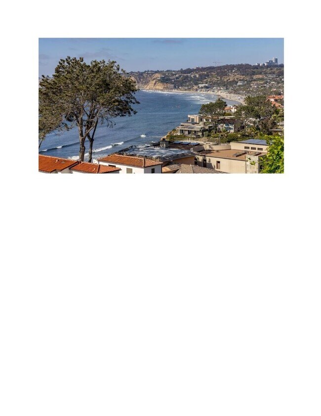 Building Photo - Amazing location in La Jolla for a big house. Gustavo Lopez AMSI