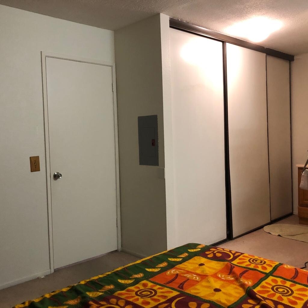 Building Photo - 8540 Summerdale Rd