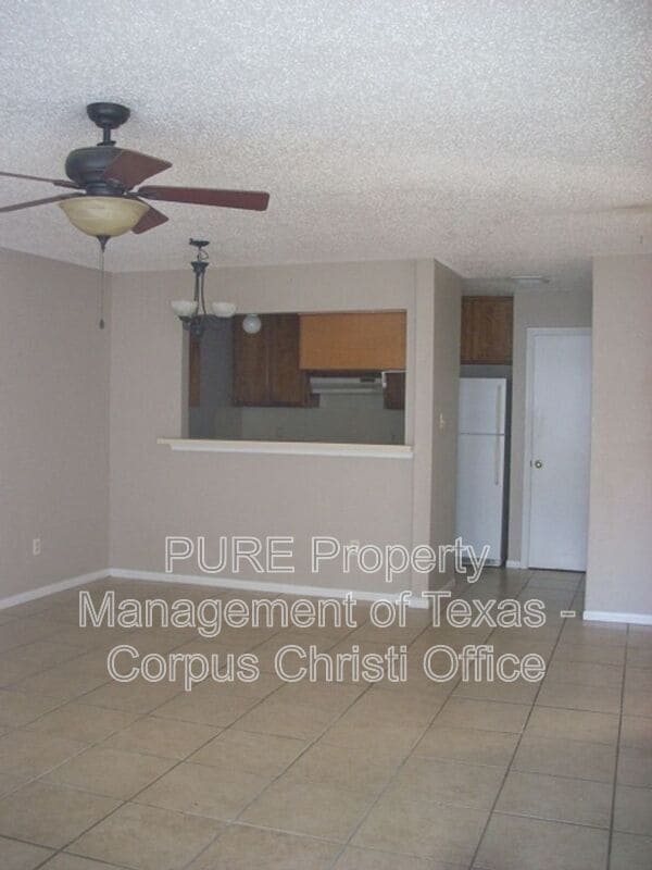 Building Photo - 7202 Mansions Dr