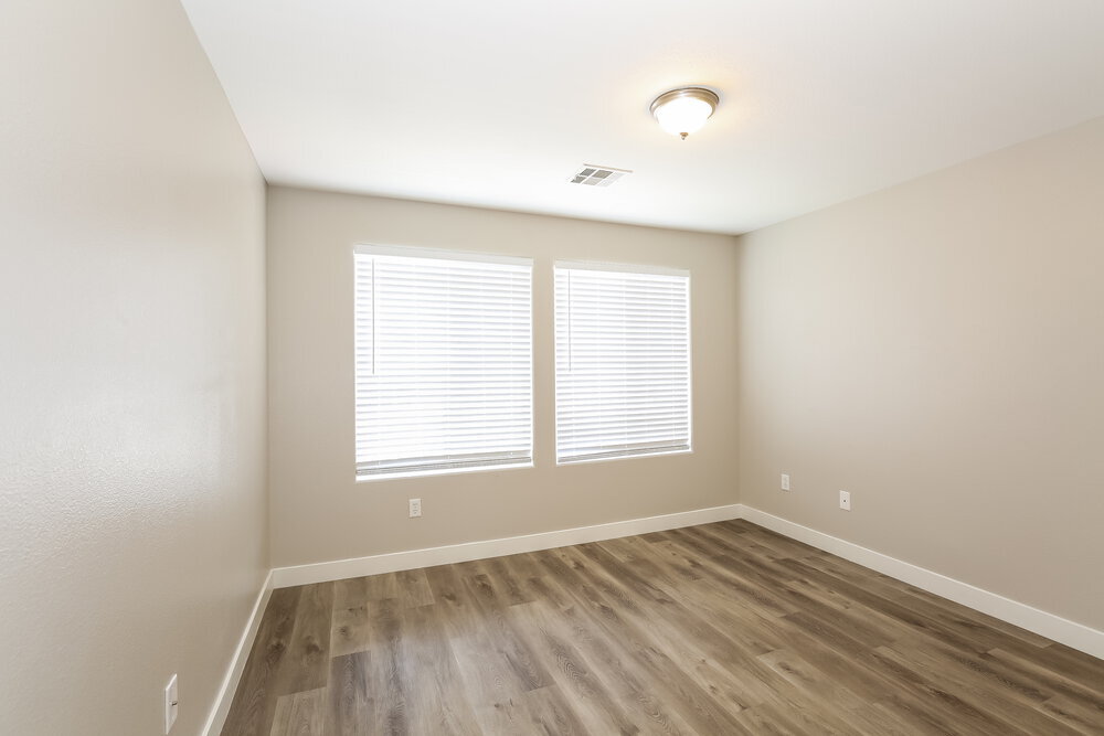 Building Photo - 9466 Havasu Canyon Ave