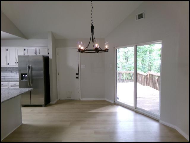 Building Photo - 7 Kings Pointe Cv