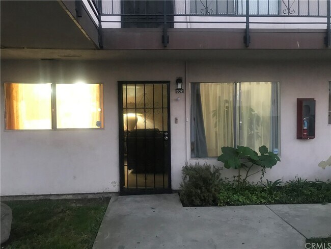 Building Photo - 5500 Ackerfield Ave