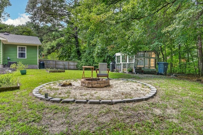 Building Photo - Nestled cul-de-sac home in Falcon Crest