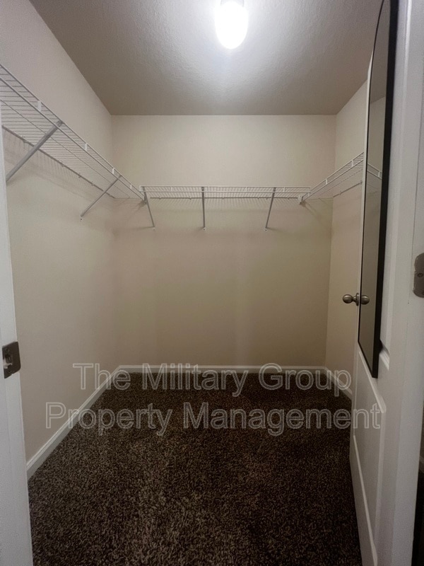 Building Photo - 15697 Strawberry Roan Ct