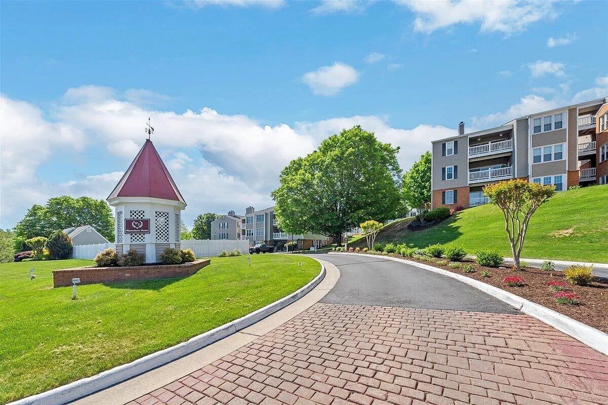 Building Photo - 2973 Winterberry Dr