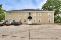 Building Photo - 940 Stevens Creek Rd