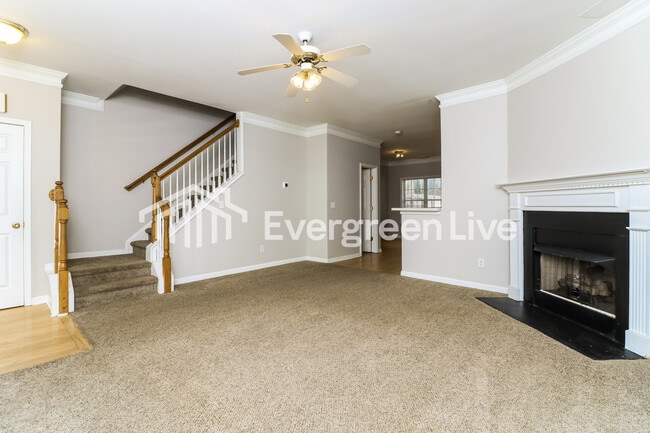 Building Photo - 1972 Drennon Ave