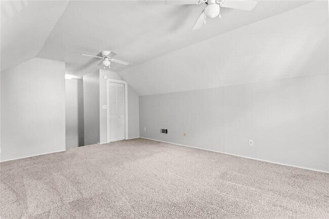 Building Photo - 2979 Sentinel Cir