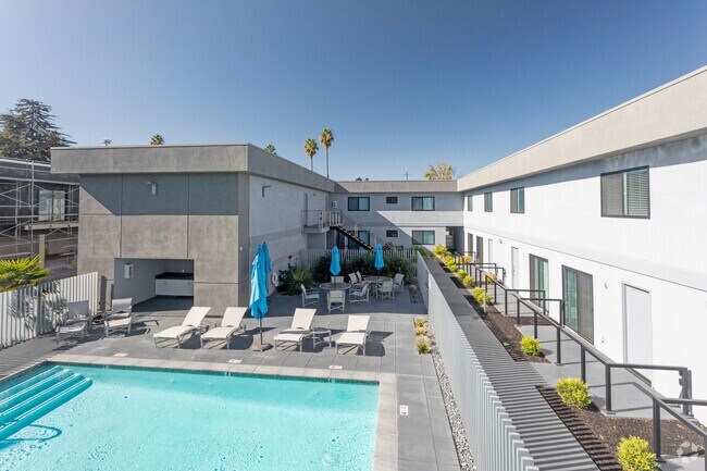 Building Photo - Innovation on Hollenbeck