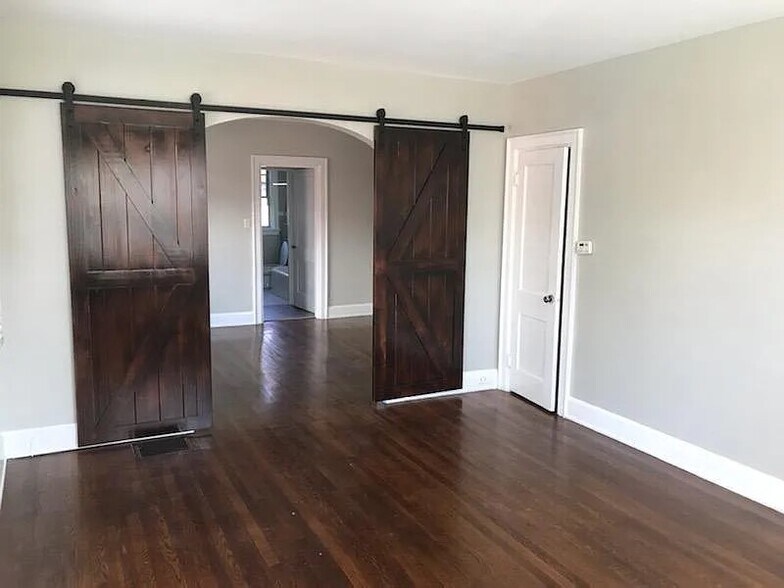 Building Photo - 3250 Nash Ave